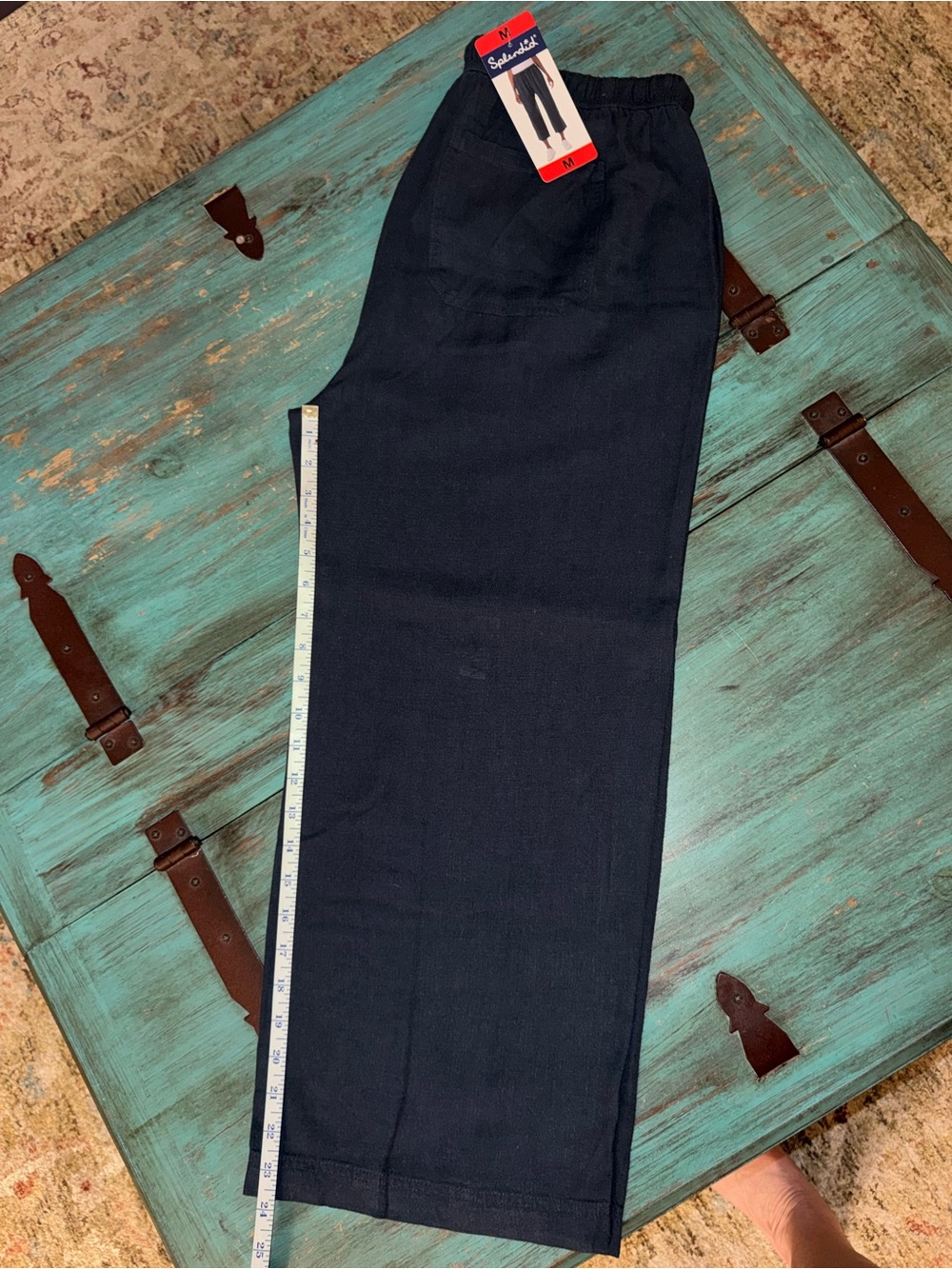 Splendid Navy Pull-On Capris